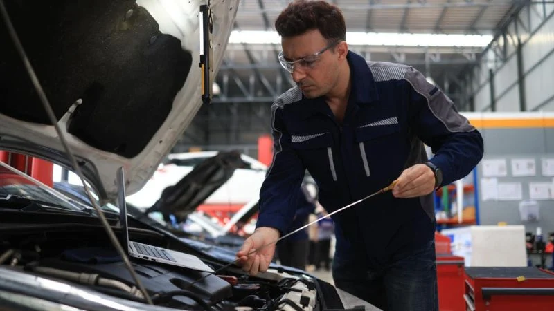 Car Engine Service for Better Mileage